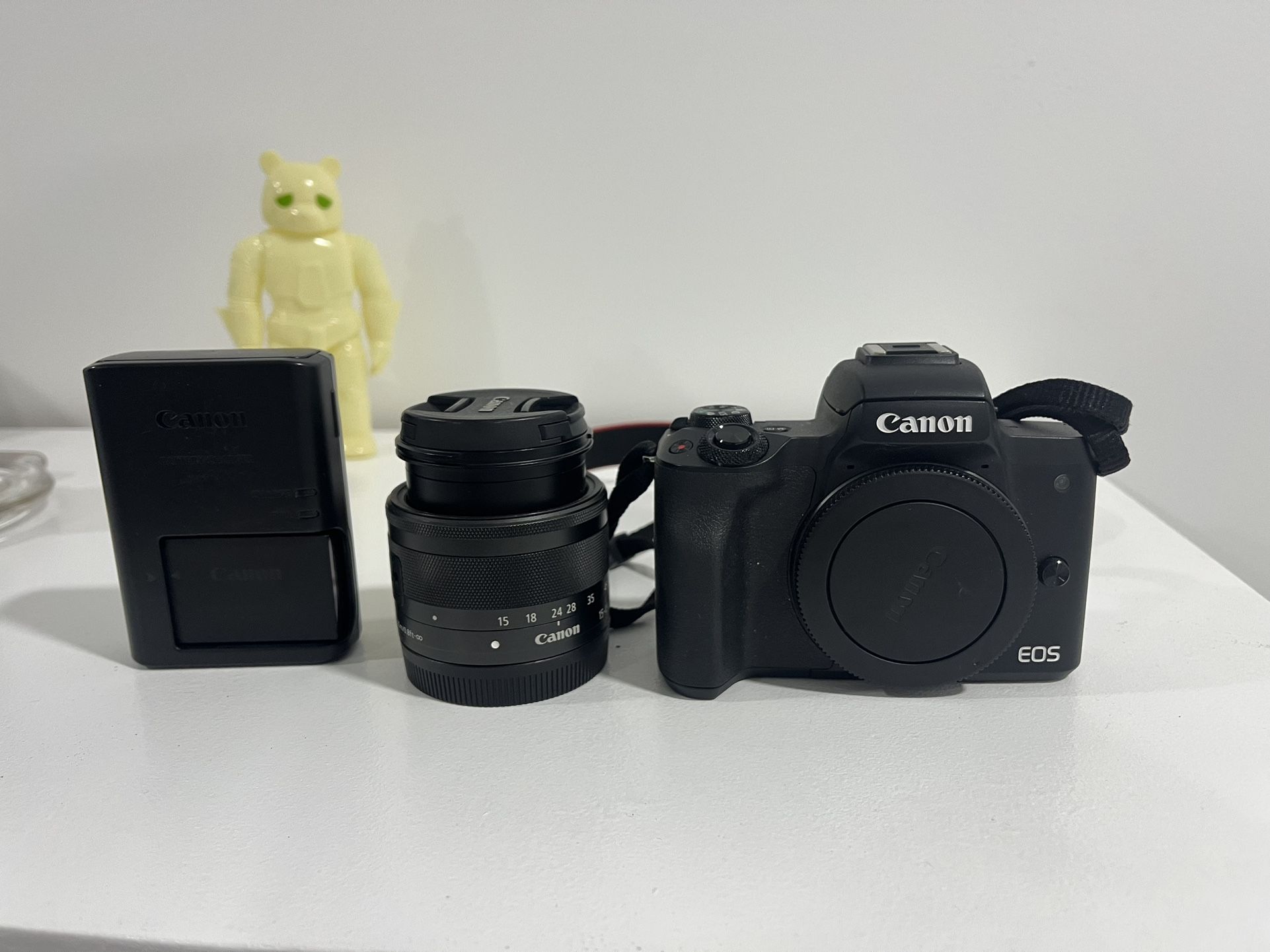 Canon EOS M50 for Sale in Fort Lauderdale, FL OfferUp