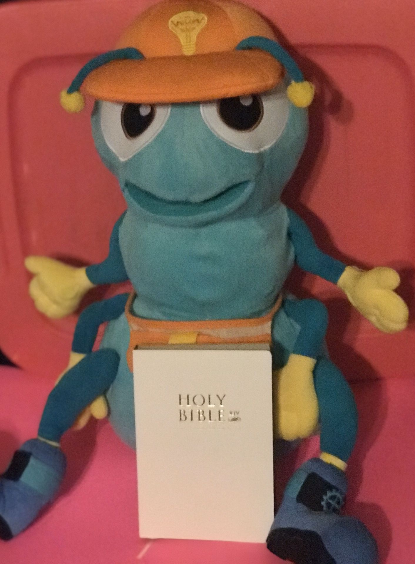 Vacation Bible School Ant Puppet Large 28x21 Holy Bible 7.5x 5.5 New!
