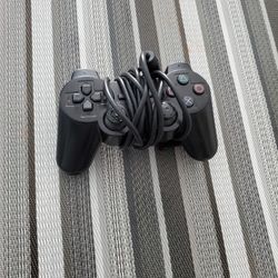 PLAYSTATION 2 CONTROLLER 