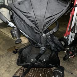 Evenflo Pivot Baby Stroller 