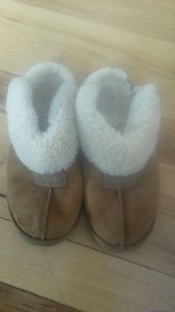 Ugg slippers