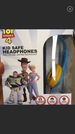 NWT kids toy story Headphone