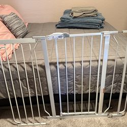 Baby gate