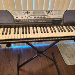 **Yamaha Keyboard**