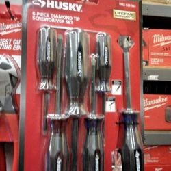 HUSKY 6 - PIECE DIAMOND TIP SCREWDRIVER SET 