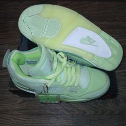 Air Jordan 4s Size 9.5 