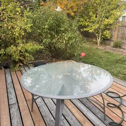 Round Glass Patio Table 