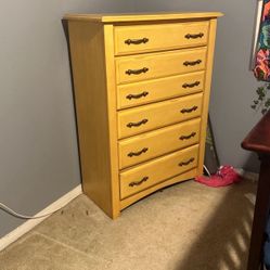 Dresser And Desk Set 