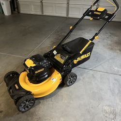 DeWalt Lawnmower 