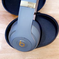 Studio 3 Wireless Beats