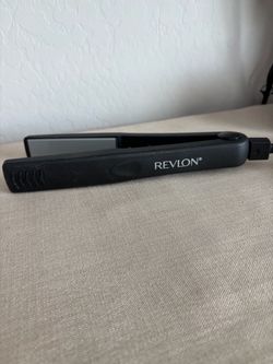Revlon Flat Iron Hair Straightener