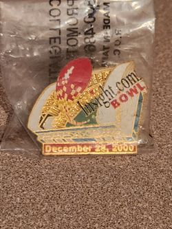 Insight Bowl December 28, 2000 Rare Vintage Lapel Pin New Unopened $25