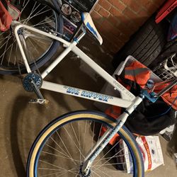 Se Big Ripper Artic White