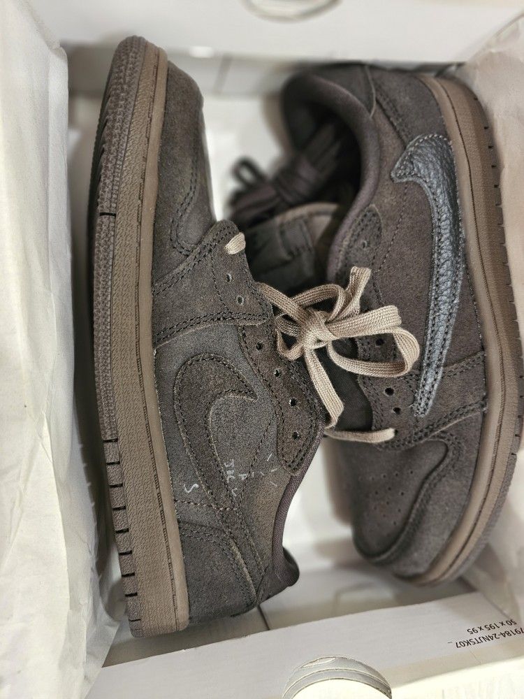 Jordan 1 Low OG SP *PS) 3Y