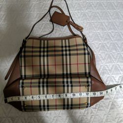 Burberry Women's Canter Leather bag