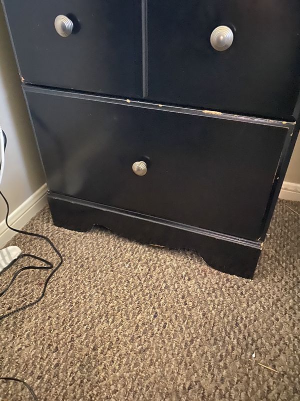 2 black night stands and dresser for Sale in Fresno, TX OfferUp