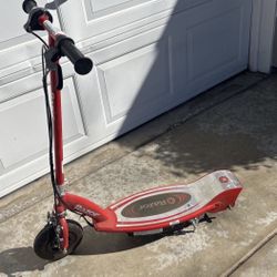 Razor electric kids scooter 