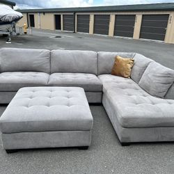 Sectional Couch 