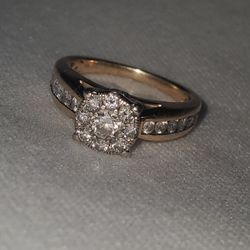 Diamond Gold Ring 