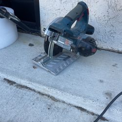 Cutting Machine For The Builders 
