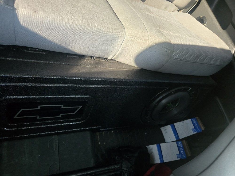 8 Inch Sub