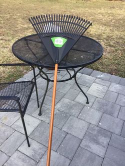 EXPERT 24 -INCH. WOOD & Poly Leaf Rake . New 