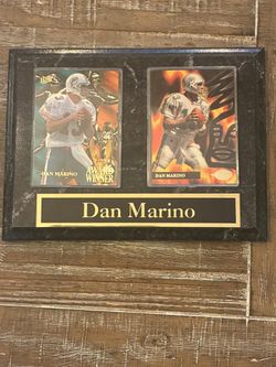 Dan Marino Plaque