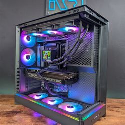 RTX 5080 // Ryzen 9800x3D // 32GB DDR5 // 2TB Samsung 990 Pro // WiFi 7