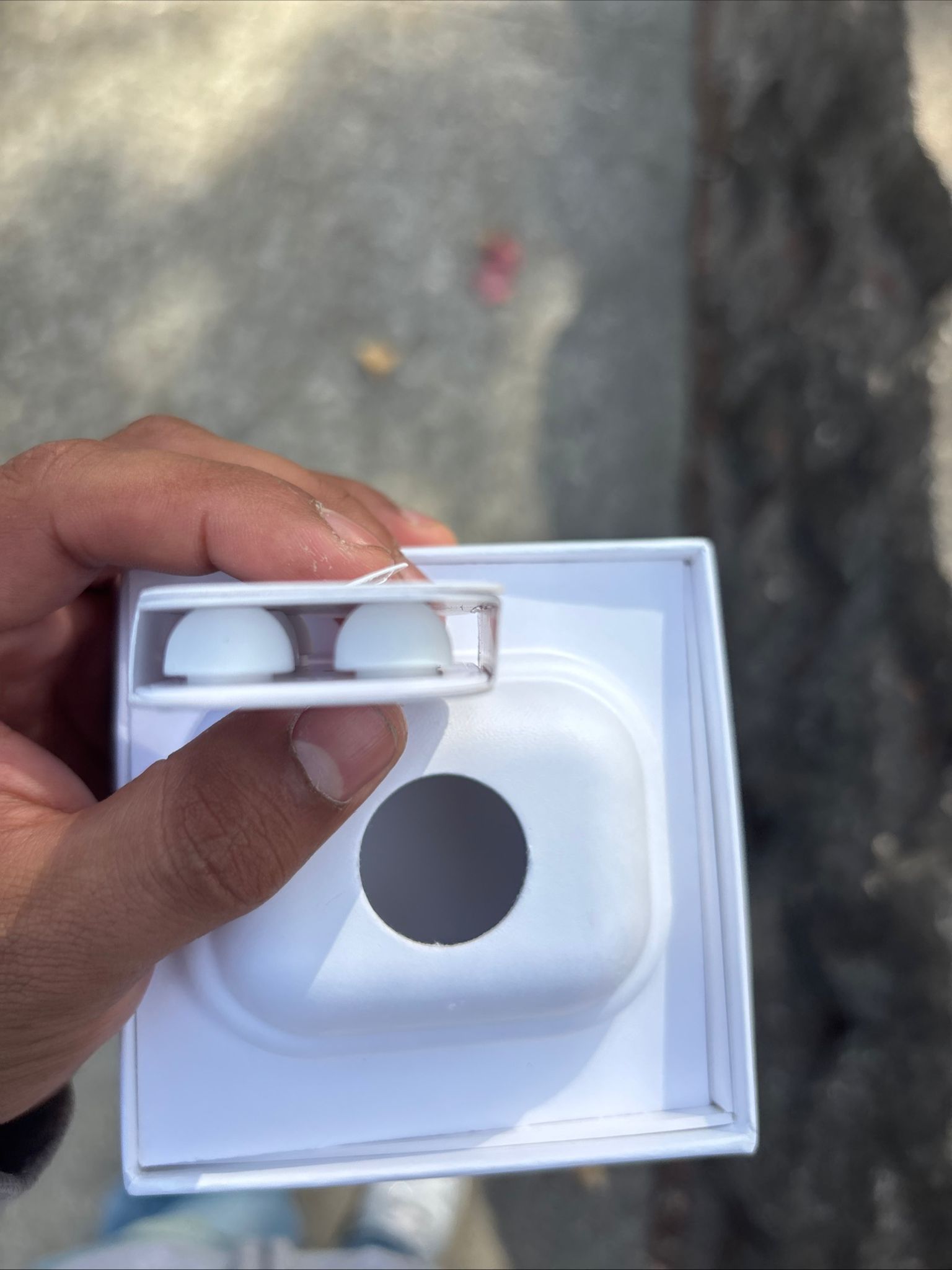 AirPods Gen 2