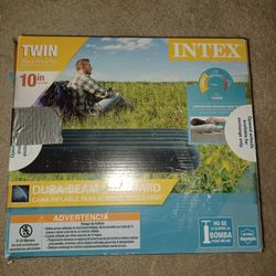 2  10 Inch Twin Air Mattresses