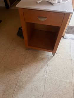 Drawer stand