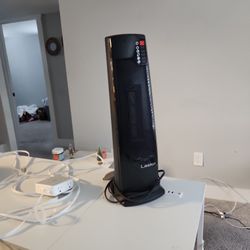 Lasko Space Heater With Remote