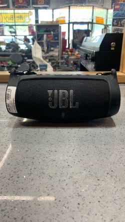 JBL Charge 5