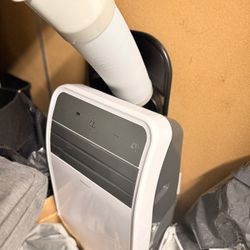 Portable Air Conditioner 10,000 BTU