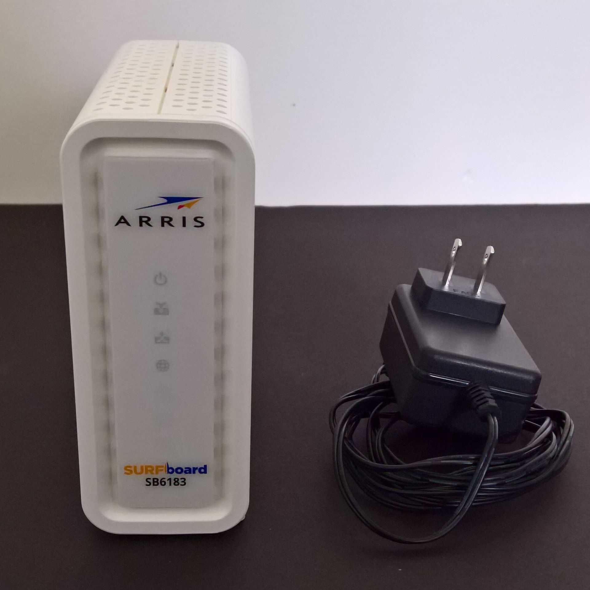 ARRIS SURFboard SB6183 DOCSIS 3.0 Cable Modem White