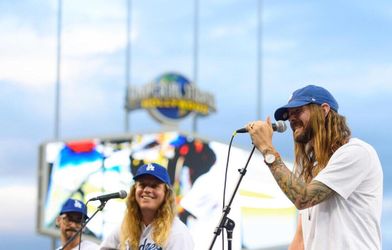 Dirty Heads and 311