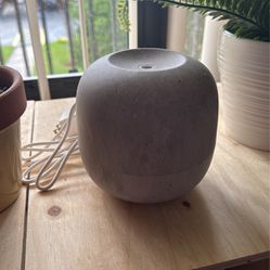 Aroma Diffuser/ Humidifier For Essential Oils