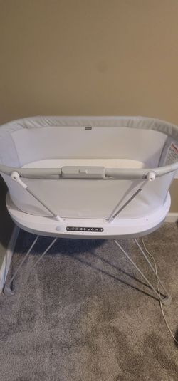Electric Smart Bassinet | Vibration, Bluetooth, White Noise & Night Light