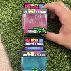 Needoh Nice Cube Glitter And Glow
