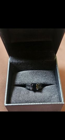 Black Ring Size 6
