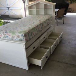 Twin Size Bed With Trundle and 3 Storage Drawers