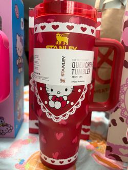 40oz Red Hello Kitty Stanley