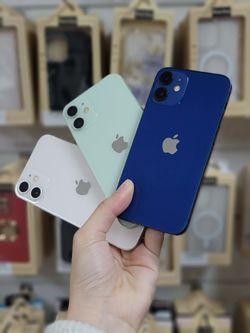 iPhone 12 Mini 5.4" (Unlocked)
