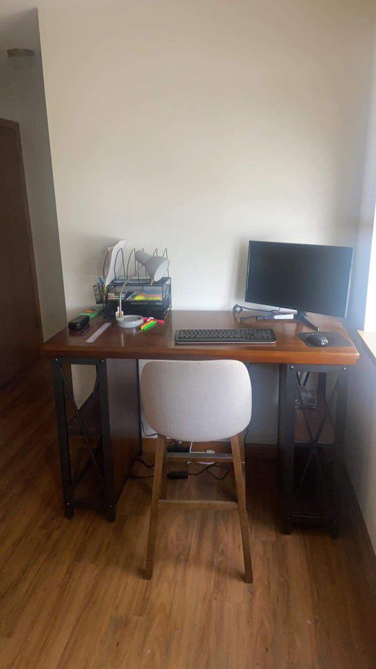 Tall Desk And Chair