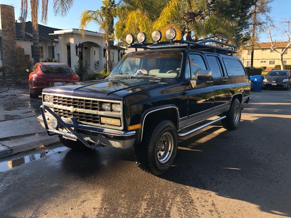 Chevrolet suburban 89