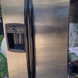 Refrigeradora Marca Whirlpool