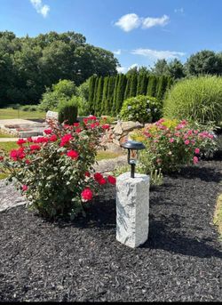 Granite Pathway Lights