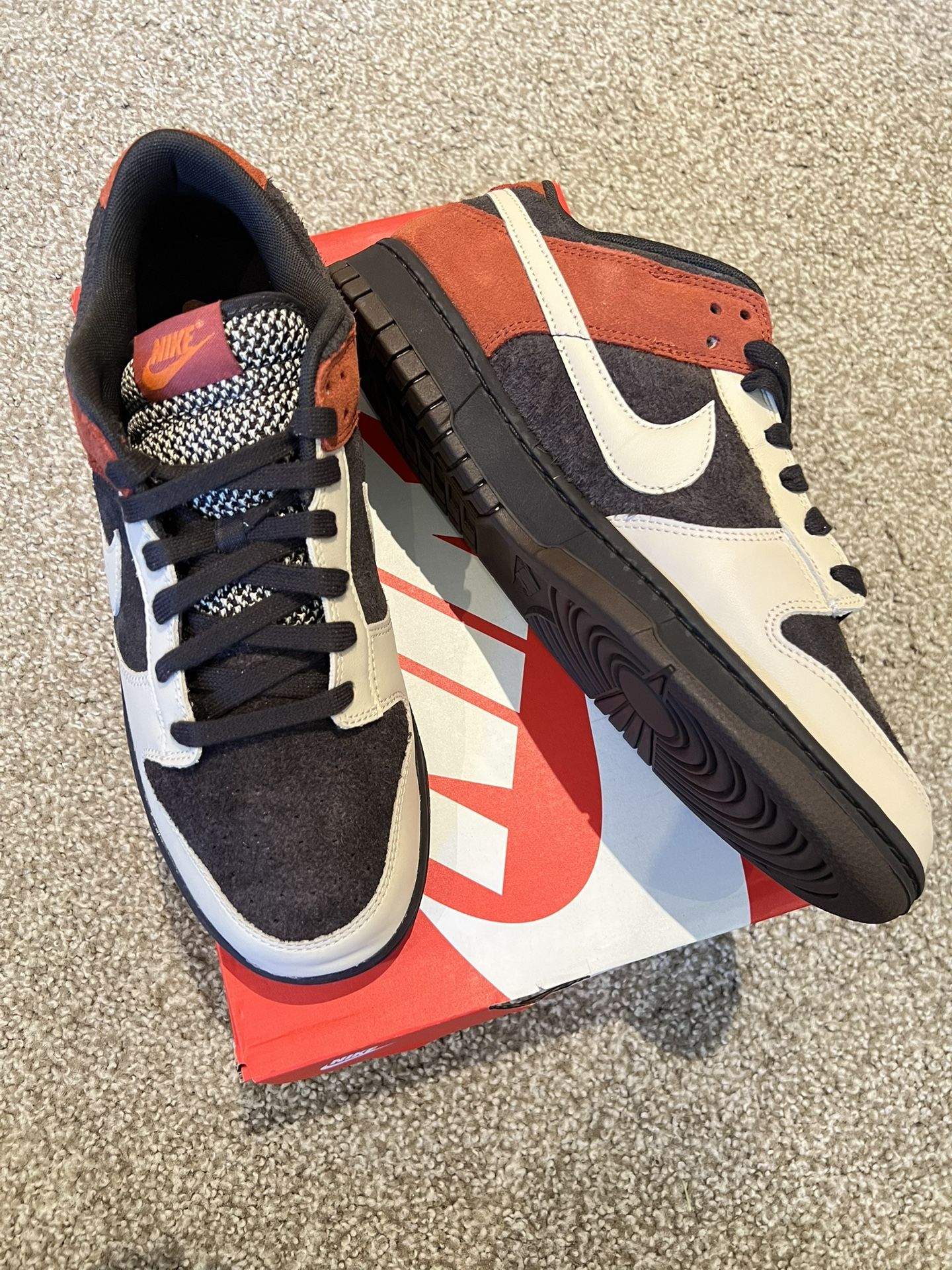 Nike Dunk Low “Red Panda” Size 11.5