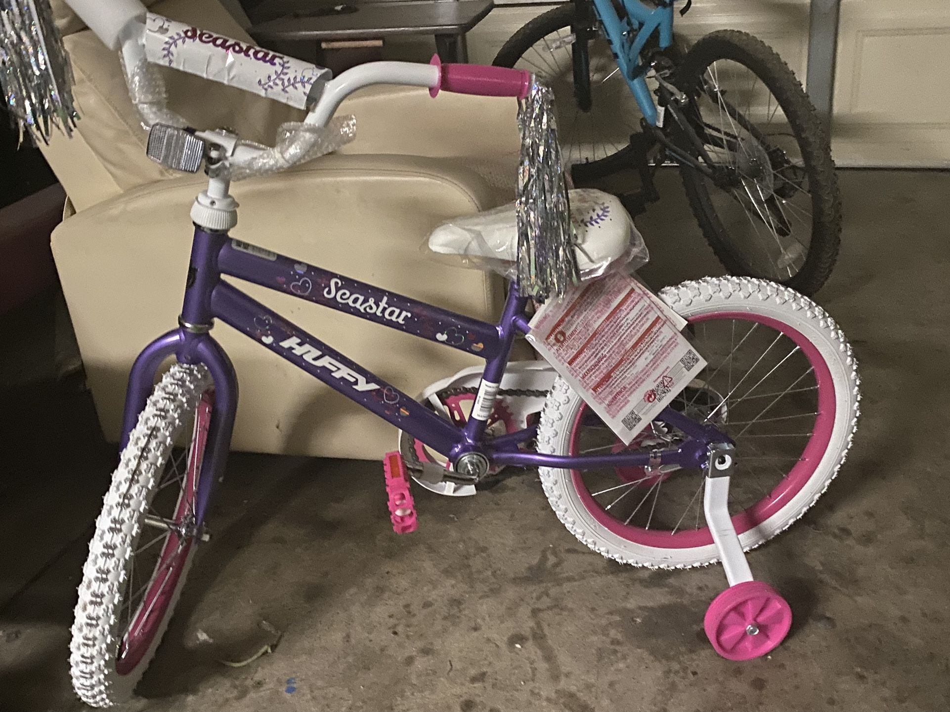 Brand New Bike For Girl 18” Inch With Training Wheels
