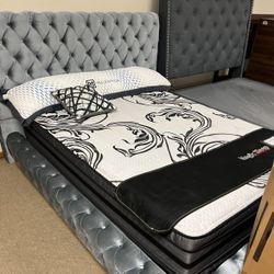 Stylish Turfed Bed! 